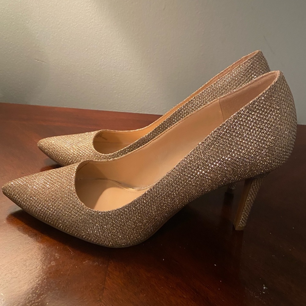 Jessica Simpson heels
